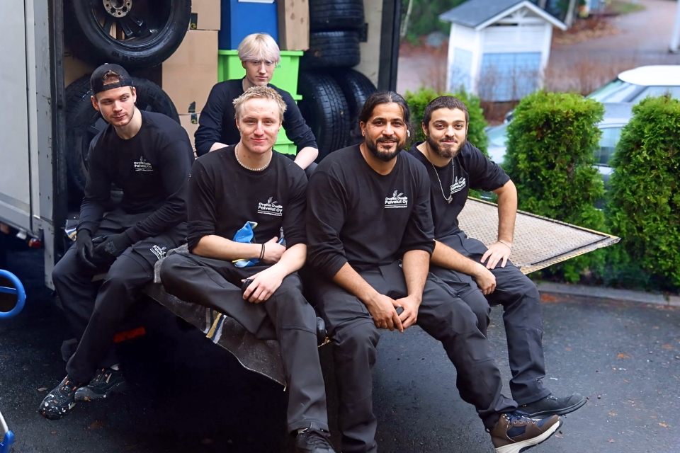 Muuttopalvelun työntekijät